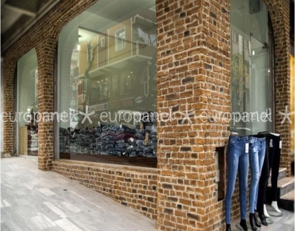 Europanel tuğla kaplamalar, yaşanmışlığı bünyesinde barındıran tuğlanın kullanım alanlarının biçim değiştirerek dış cephe kaplamaya dönüşmesidir.