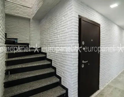 Bina Girişleri ve Merdivenler İçin Dayanıklı Tuğla Panel Tasarımı