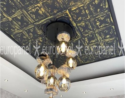 Kare tavanlarda yüksek görünüm sağlayan Europanel tavan karoları, ortama dekoratif, modern ve minimalist hava katar..