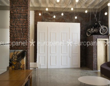 Tuğla kaplamalar ile oluşturulan modern tasarımın naturel tonlarının oluşturduğu rustik hava.