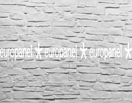 Görünüm ve desen olarak taşa benzemesi nedeniyle taş panel olarak adlandırılan plaka, duvar panel modellerinden biridir. Grande - OFFWHITE