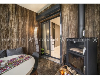 Europanel ahşap kaplamalar, doğası gereği insana en yakın ürün olan ahşabın form değiştirip dekoratif ürün olarak kullanılabildiği plakanın adıdır.