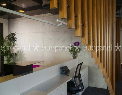 Europanel Concrete Plus duvar panelleri, '' tasarım-üretim-montaj '' temel ana öğeleri ile üretilir.